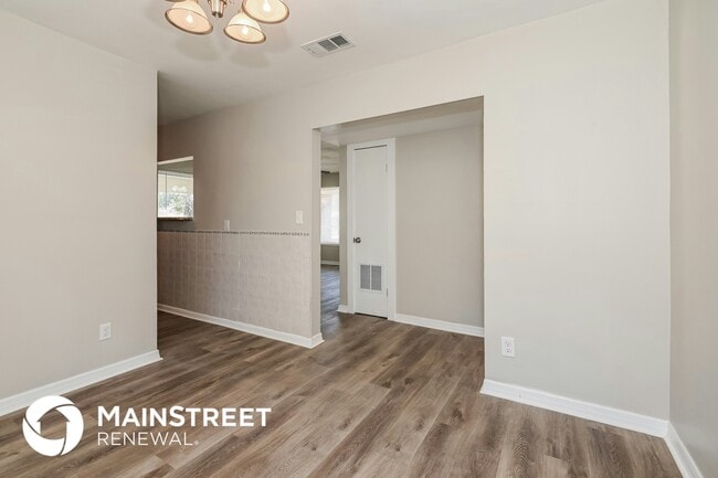 Photo - 4602 Anvers Blvd