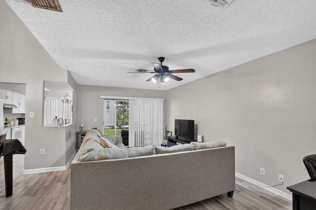 5314 Sapphire Valley