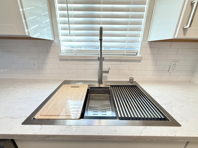 Photo - 6158 N Fresno St Unidad 101