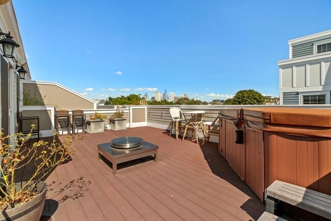 Building Photo - 161 Tudor St Unit 4A