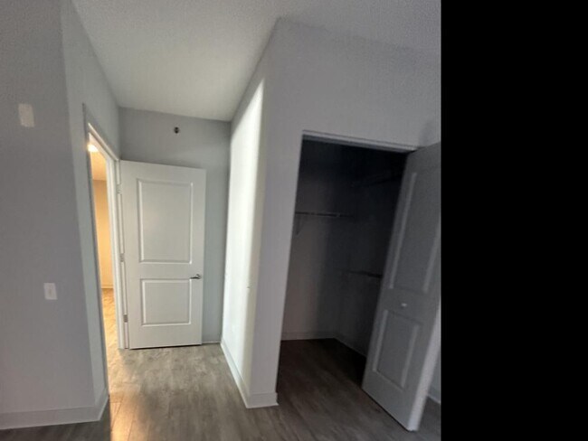 Photo - 2 bedroom in Chicago IL 60613 Unit 510