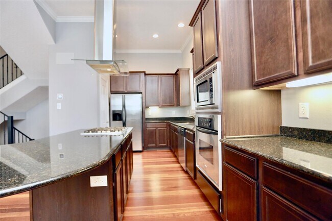 Photo - 114 Heights Blvd