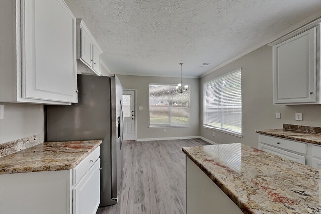 Photo - 1703 Calmar Dr