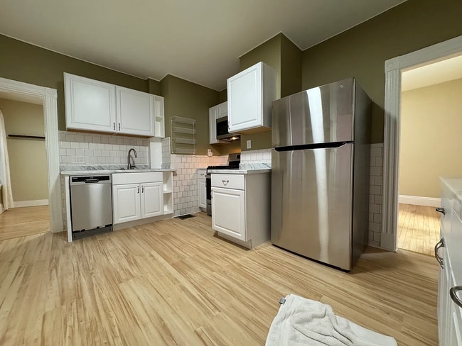 Photo - 368 Washington St Unit 1