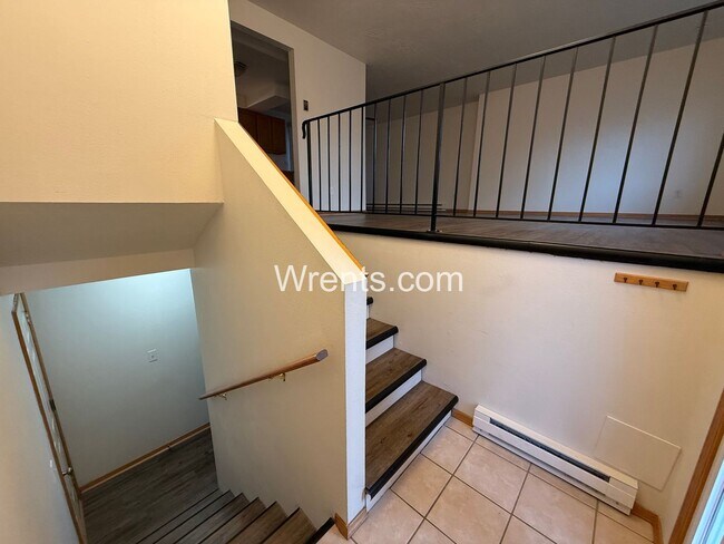 Photo - 11923-11925 Railroad Circle Unit 11923 Railroad Circle