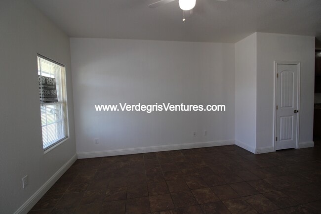 Photo - 8129 Tanner Ave