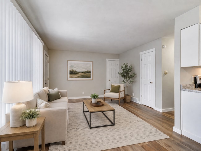 Photo - 402-404 3rd Ave N Unit 402