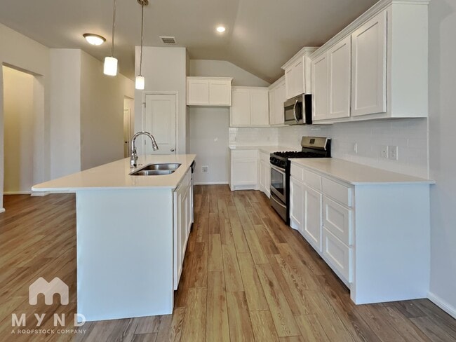 Photo - 10625 NW 20th St