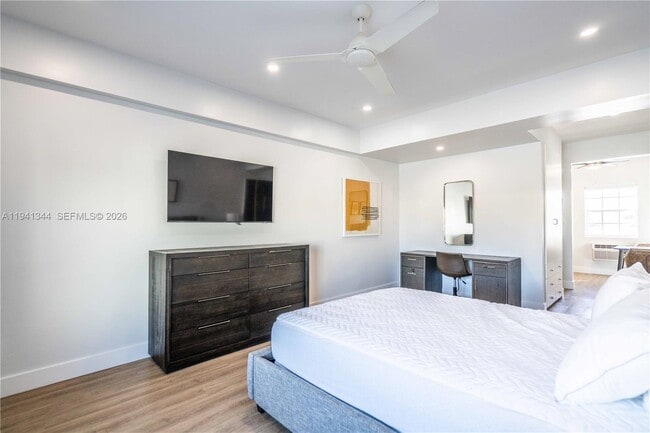 Photo - 1191 71st St Unit 4