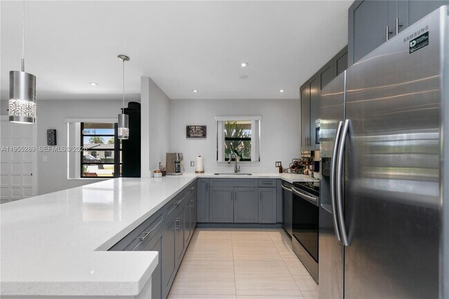 Photo - 9981 SW 13th Terrace