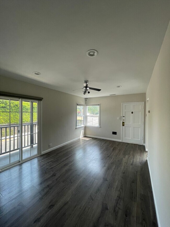 Photo - Valley Brink Apartments (DMM890) Unit 3492