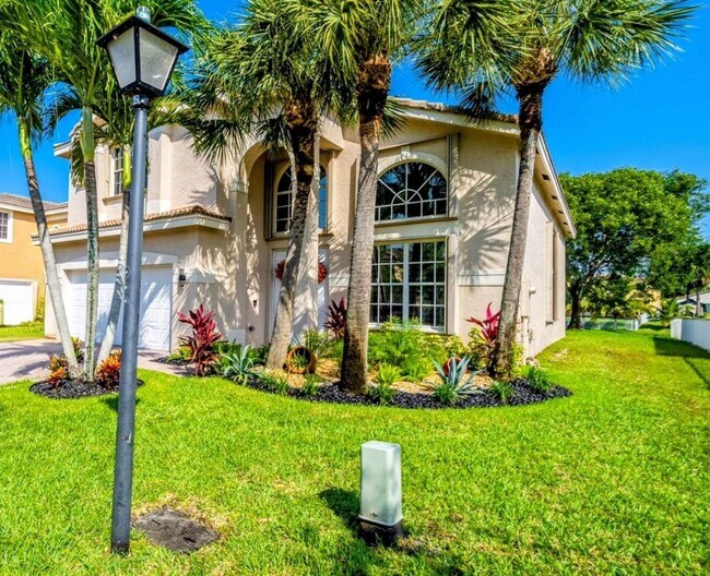 Building Photo - 13118 SW 45th Dr Rental