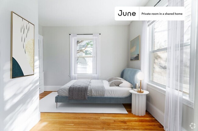 Building Photo - Private bedroom in 3 bed/1 bath Home