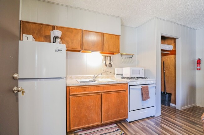 Photo - Cozy One Bedroom One Bath Retreat - FURNISHED OR UNFURNISHED