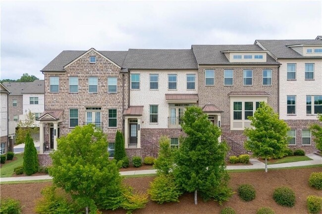 416 Montclair Ct