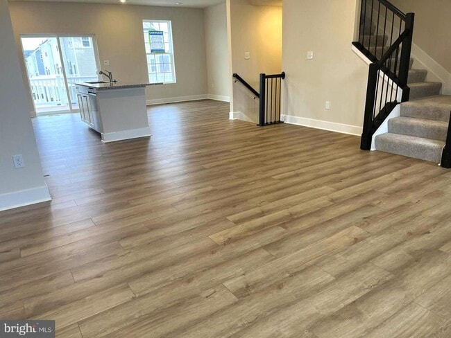 Photo - 7618 Johnnycake Rd