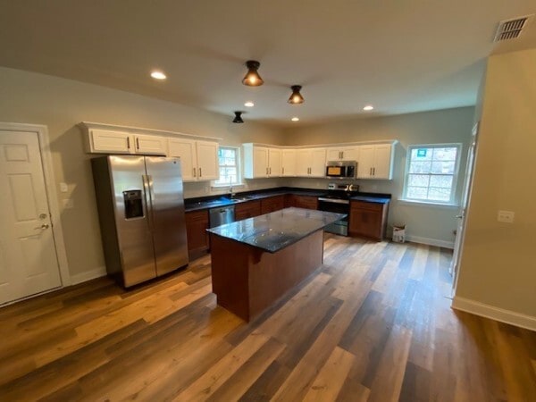 Photo - 711 Ewing Blvd