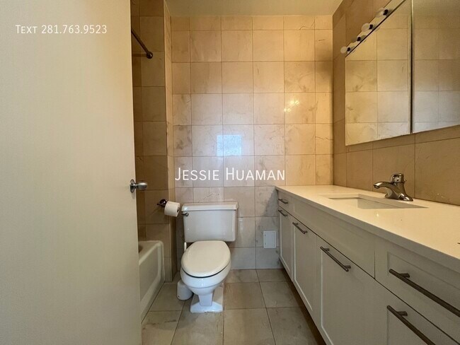 Photo - 247 W 87th St Unidad 14CC