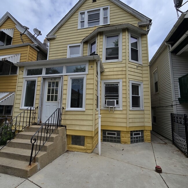 Photo - 4137 N Bernard St Apartment Unit 1