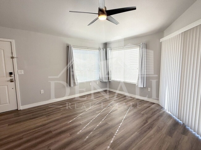 Photo - 4848 N 36th St Unit 221