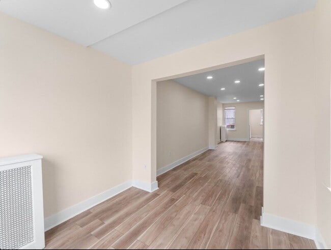 Photo - 5808 N 20th St