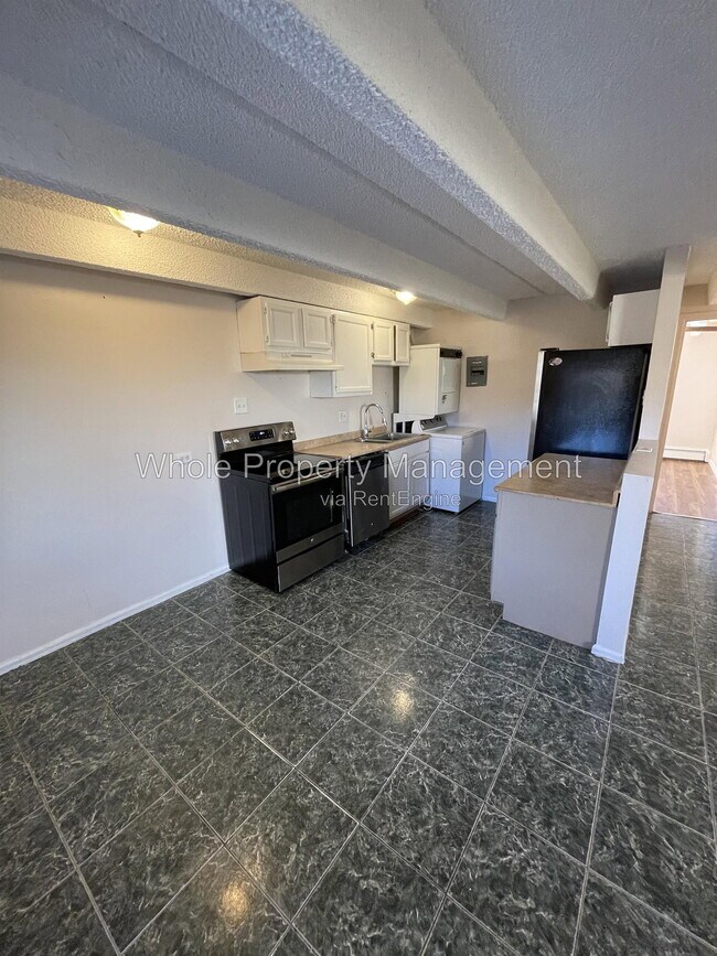 Photo - 1180 Yosemite St Unit 213