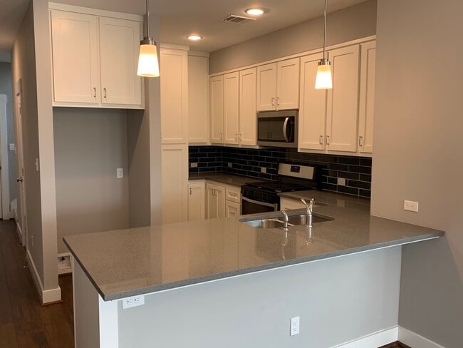 Photo - 2509 S Grand Blvd