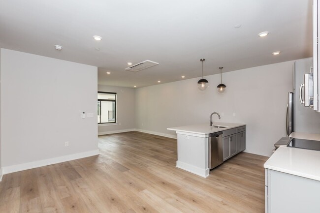 Photo - Cricket Flats & Shops