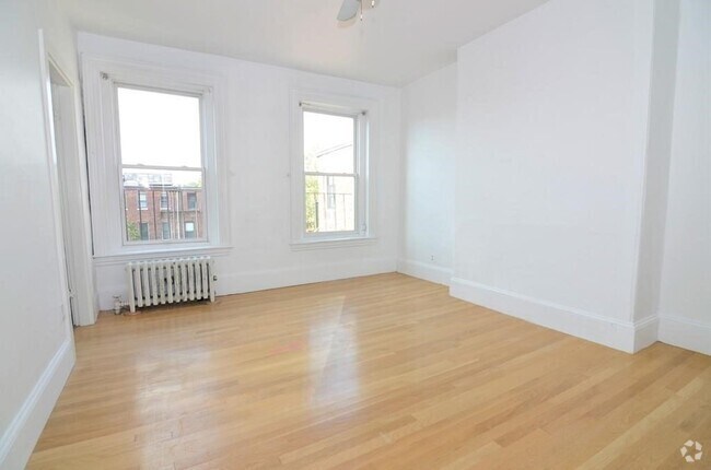 Building Photo - 234 W Canton St Unit 3 Rental