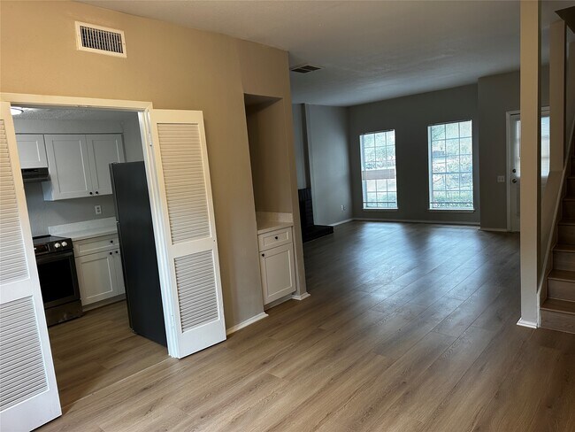 Photo - 11710 Southlake Dr Unidad 12
