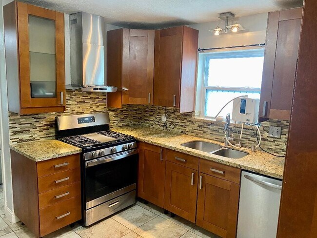 Photo - 2419 Briarlee Dr