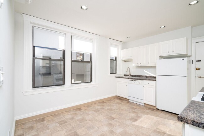 Photo - No Brokers Fee, No Security Deposit, On Mo...