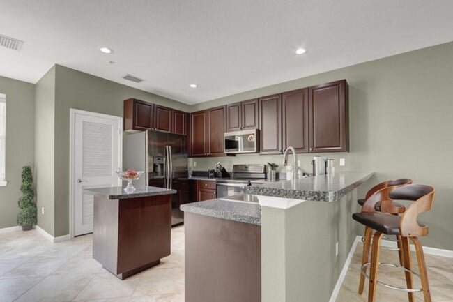 Photo - 136 Regions Way