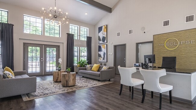 Photo - Eclipse Apartments