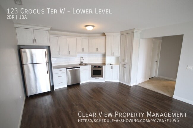 Photo - ? Spacious 2-Bedroom Basement Suite ** Sho... Unit Lower Level