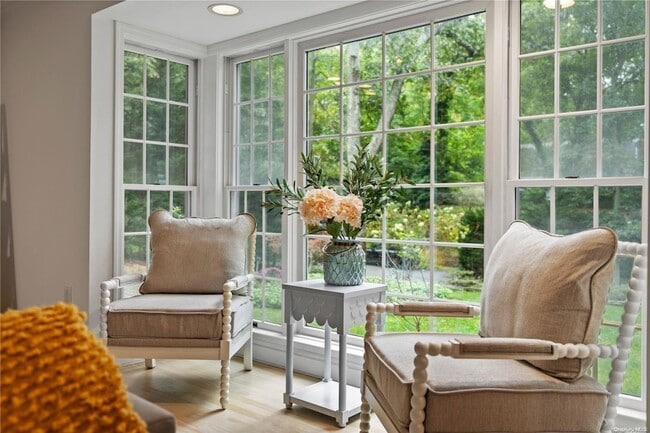 Photo - 31 Widener Ln