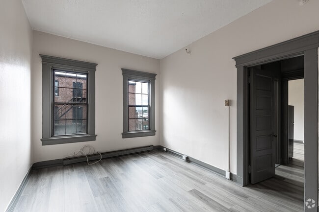 1BR, 1BA - Bedroom