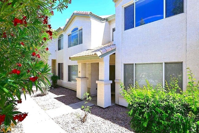Building Photo - 4805 E Kachina Trail Rental