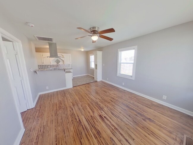 Photo - 859 S Terrace Dr
