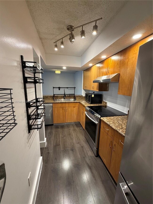 Photo - 8540 SW 212th St Unit 303