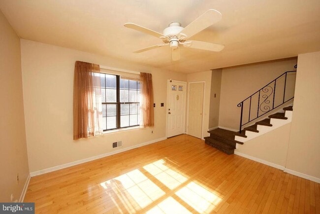 Building Photo - 39 Quail Run Dr