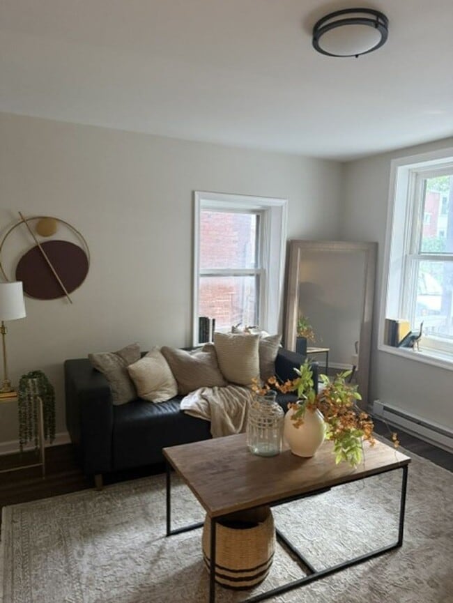 Photo - 74A N 18th St