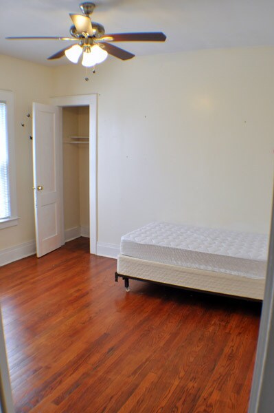 Photo - 301 Maple St Unit 1