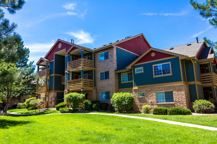 Walnut Creek Apartments For Rent in Westminster, CO