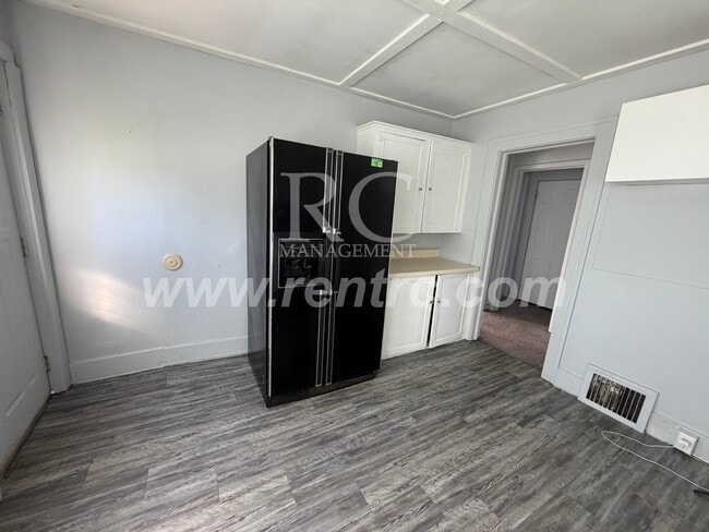 Photo - 504-2 Franklin-