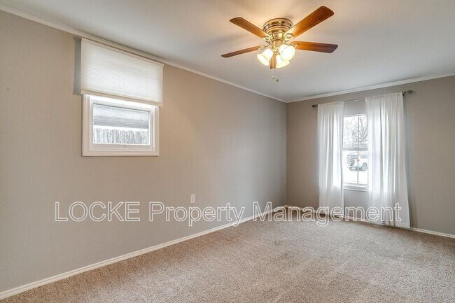 Photo - 3024 8th Ave