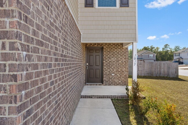 Photo - 1017 Limpkin St