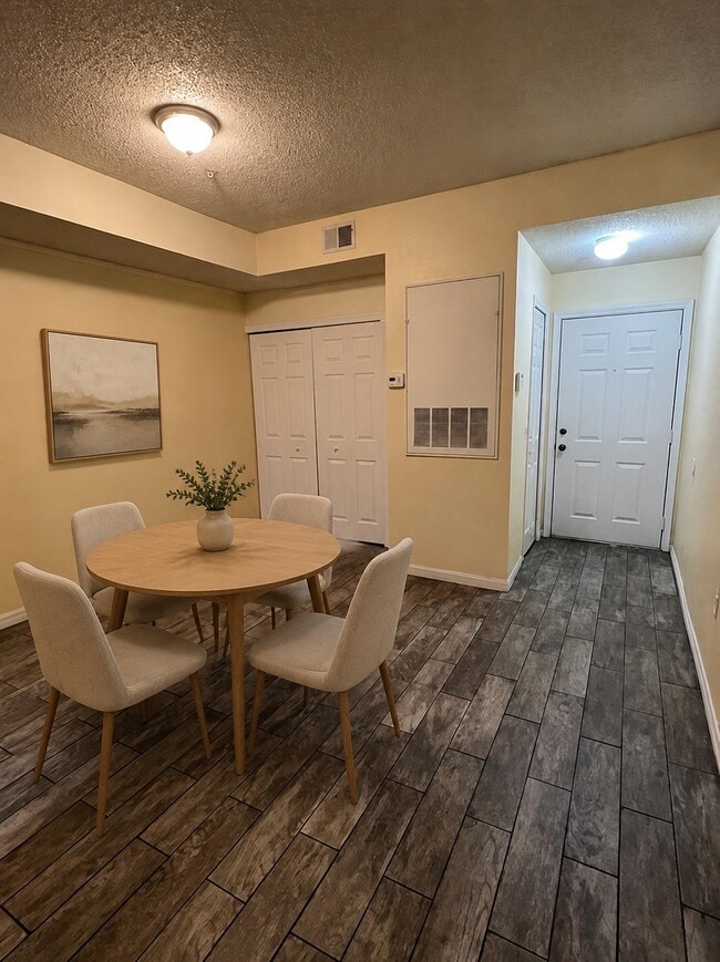 Photo - 13025 Mulberry Park Dr