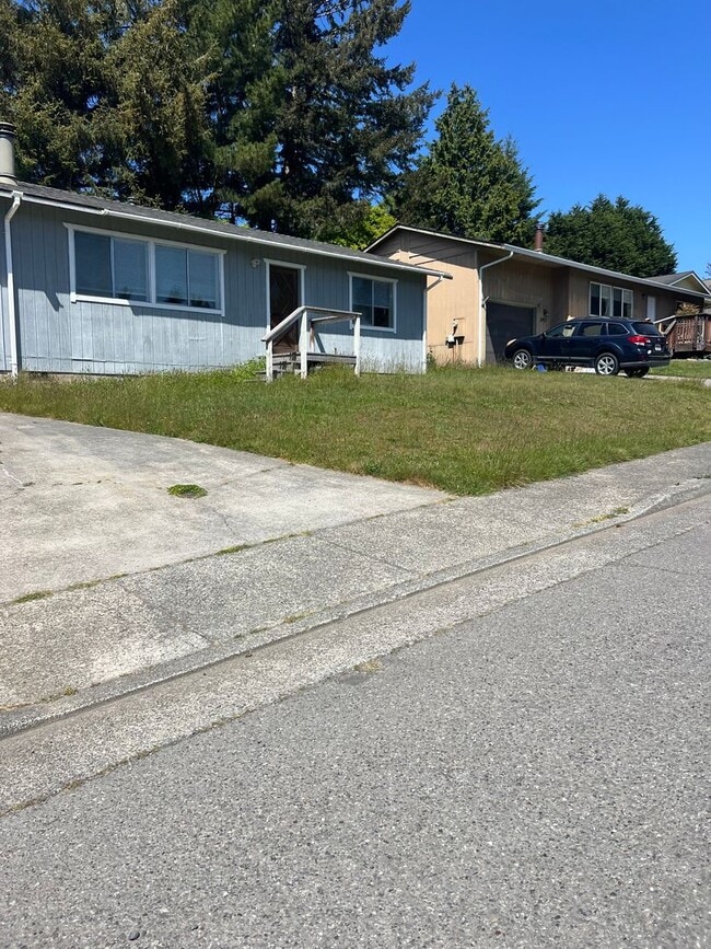 2 Bedroom 1 Bath Mckinleyville House with ... - 2 Bedroom 1 Bath Mckinleyville House with ...