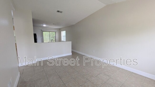 Photo - 8264 Continental Dr